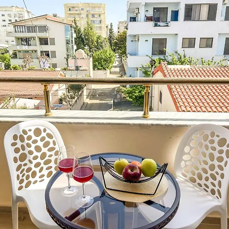아파트 2 Bedroom Albion 1115